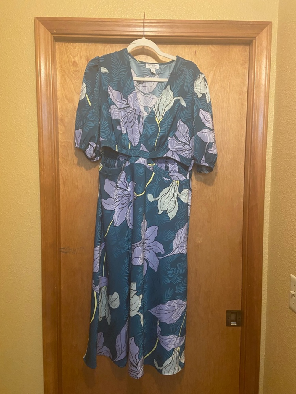 sofia by sofia vergara Teal Maxi Dress with Lavender Floral Print